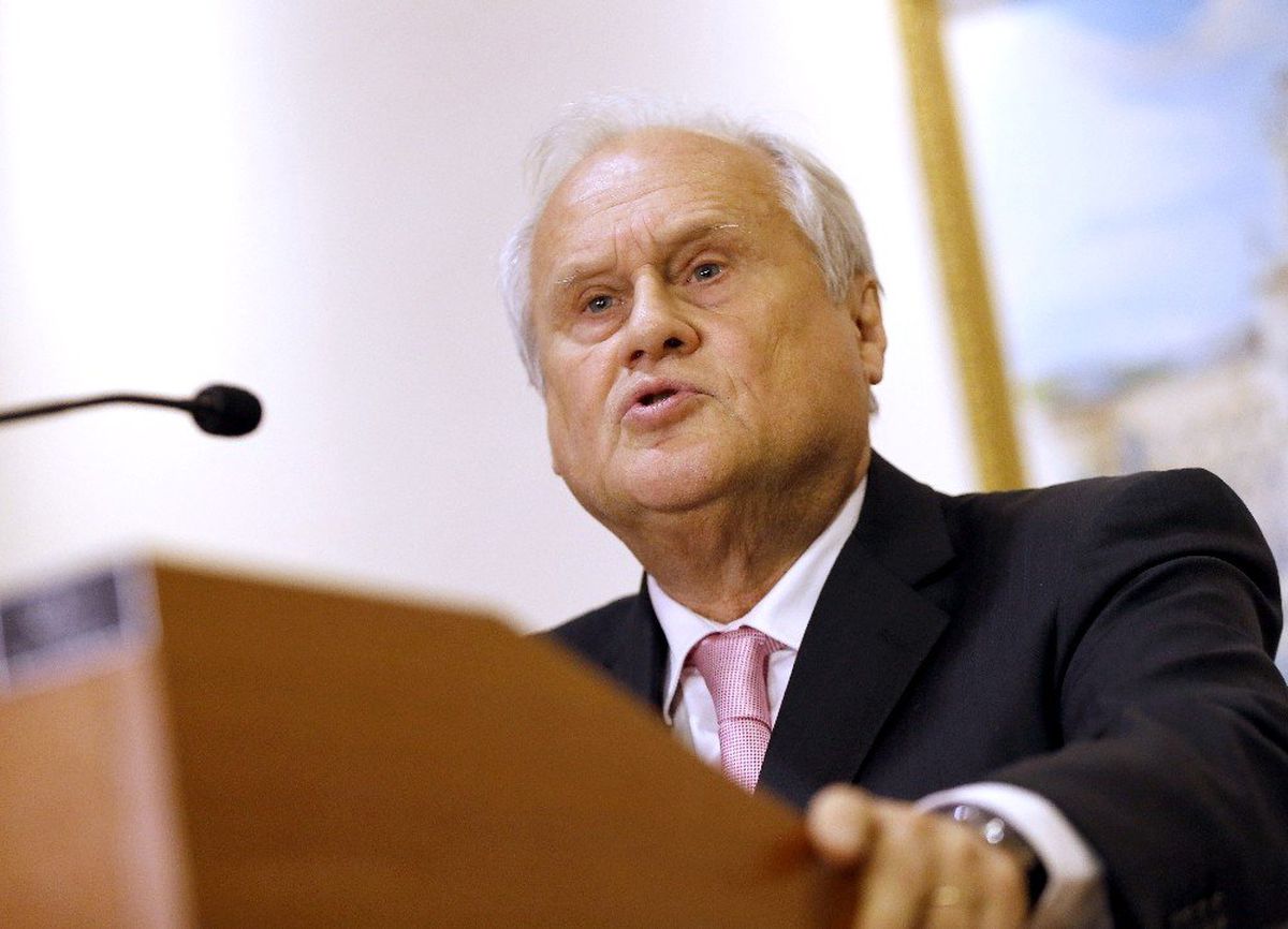 Agit Özel Temsilcisi Sajdik Ukrayna\'daki Barış Sürecine AB\'nin de Katılacağını Açıkladı