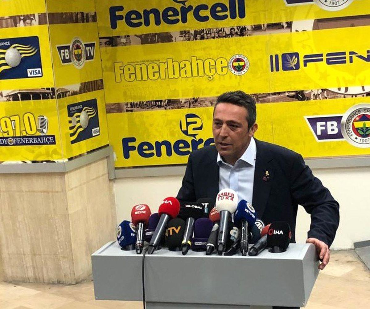 Ali Koç: "Buradayım, Bir Yere Gitmiyorum"