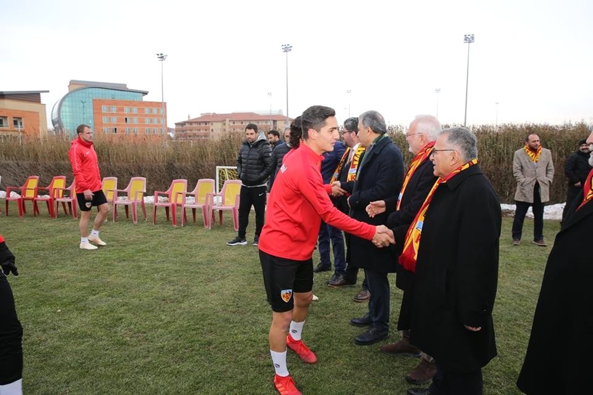 Başkan Büyükkılıç: "Kayserispor Bu Şehir İçin Bir Markadır"