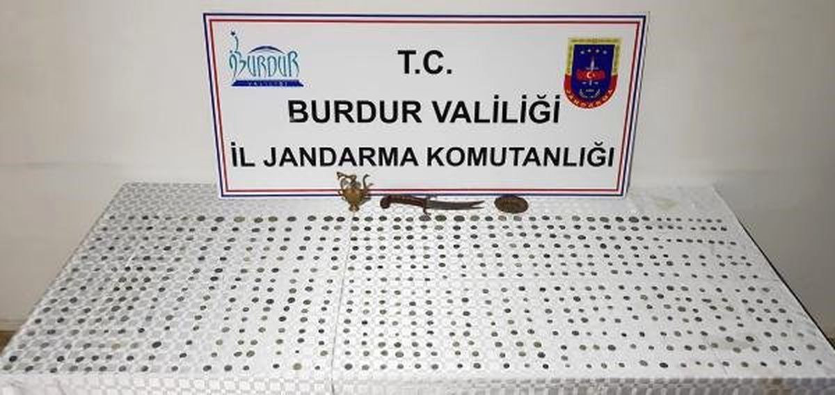 Burdur\'da Bizans Dönemi 610 Sikke Ele Geçirildi
