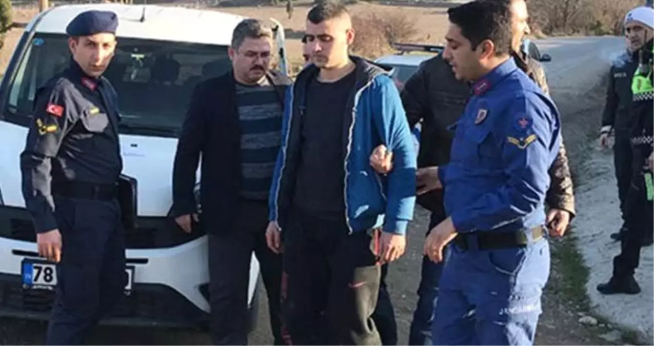 Cezaevi Firarisi, Polisi Karşısında Görünce Mezar Başında Dua Etti