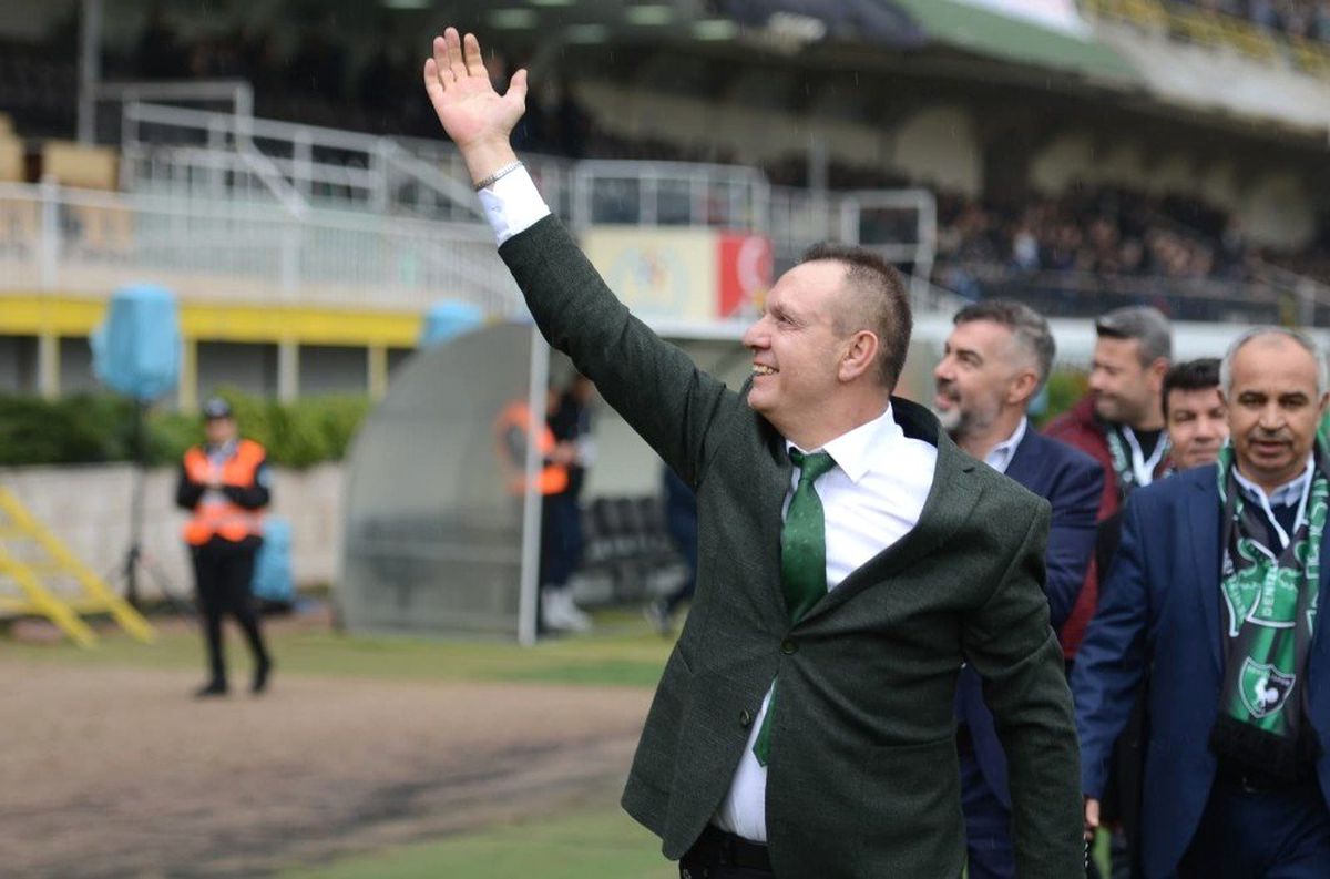 Denizlispor\'da Rota Şampiyonluğa Çevrildi