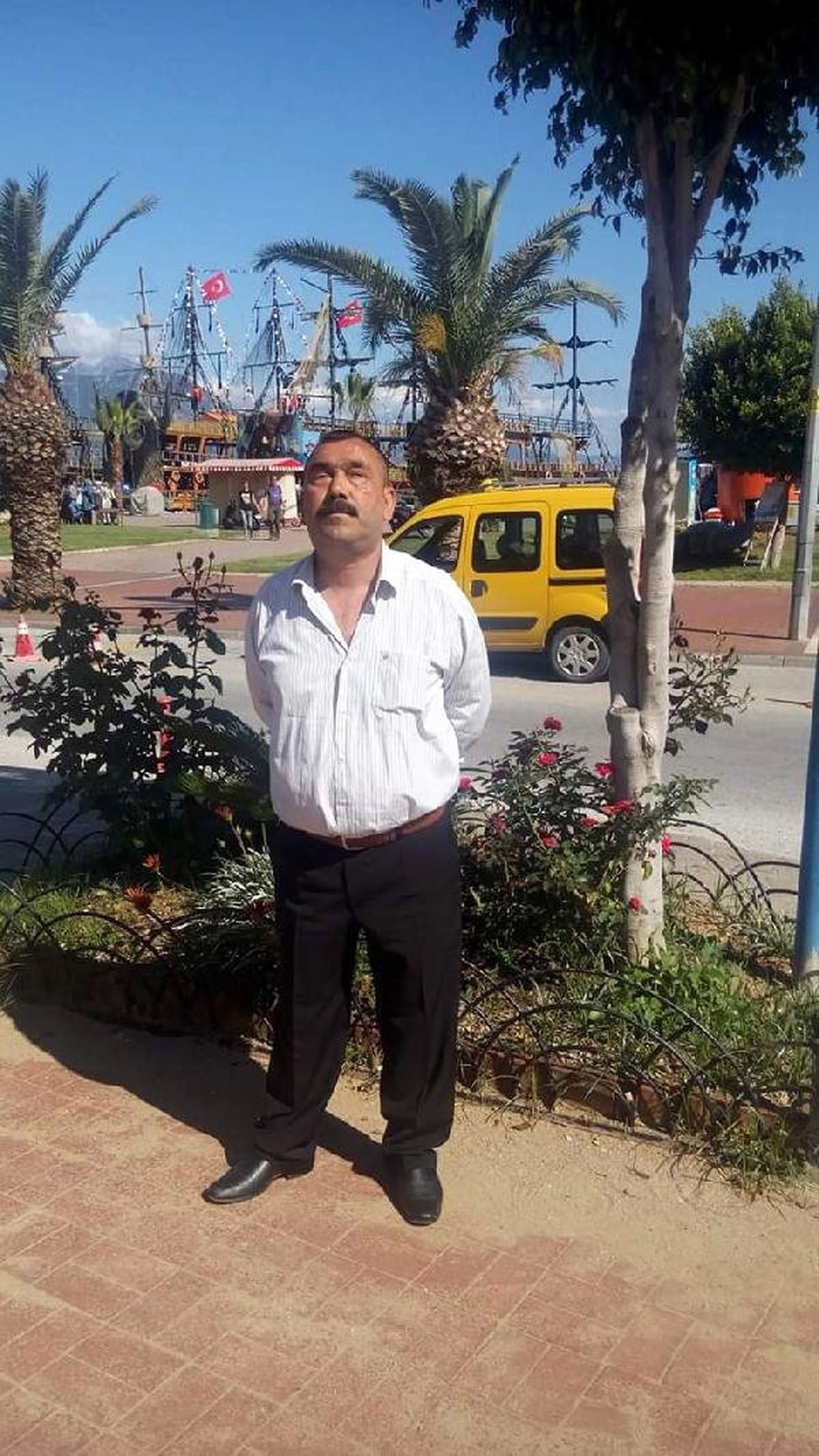 Diyarbakır\'da Sahte İçkiden 1 Kişi Öldü, 4 Kişi Yoğun Bakımda