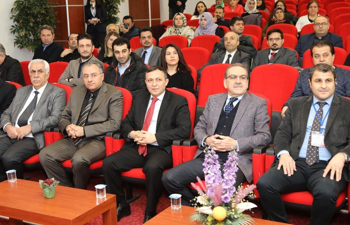 Erü\'de \'Kanserin Tanı ve Tedavisinde Nanoteknolojinin Rolü\' Paneli
