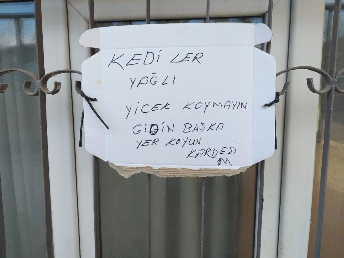 Hayvanseverden İlginç Uyarı