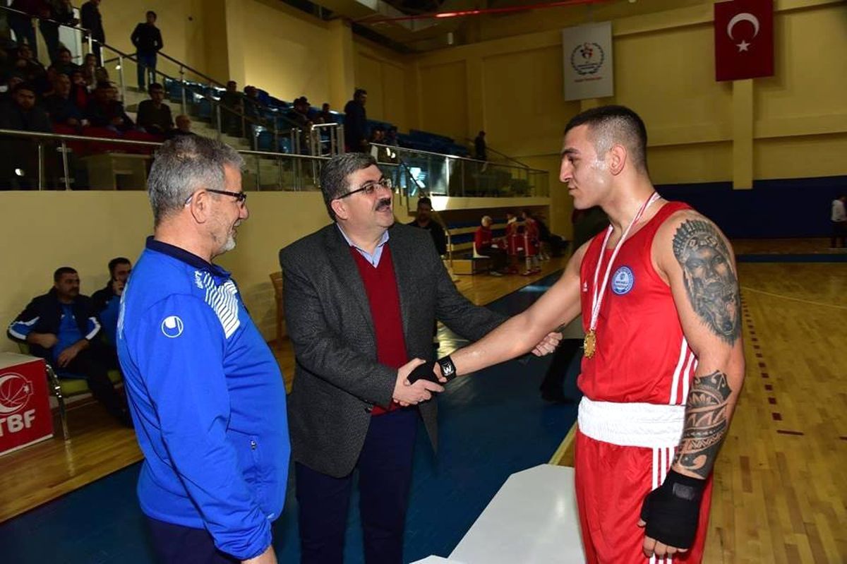 Kayı Boyu Boks Turnuvası Sona Erdi