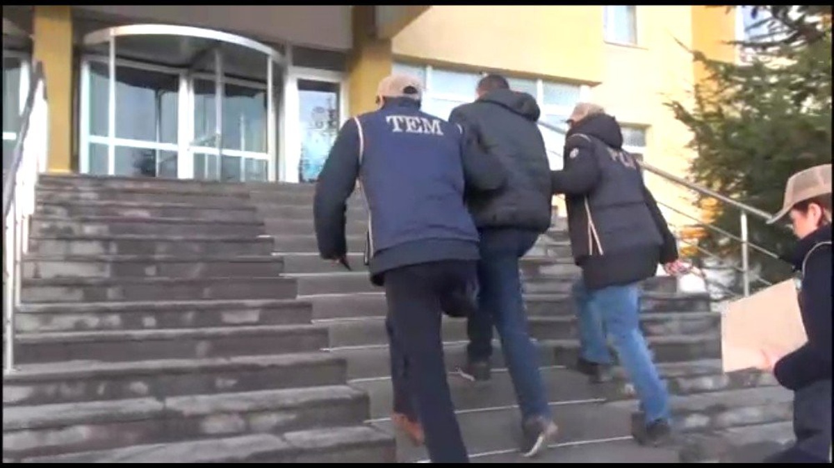 Kayseri Merkezli 4 İlde Fetö Operasyonu: 7 Gözaltı