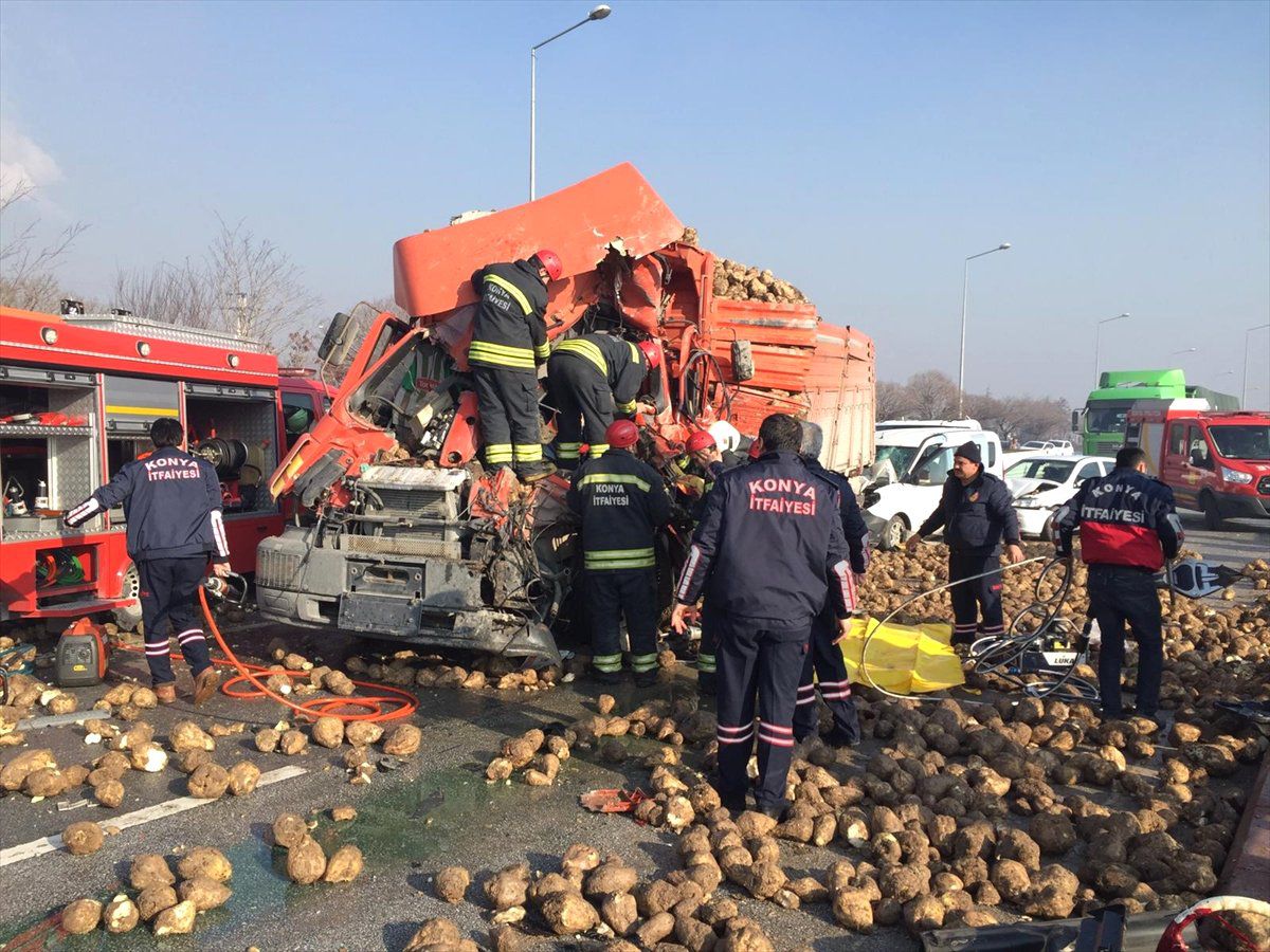 Konya\'da Zincirleme Trafik Kazası