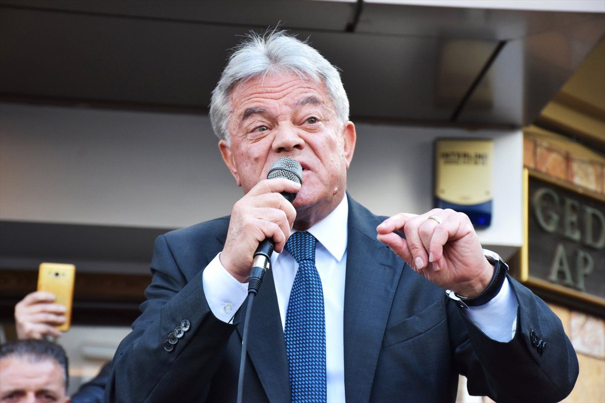 Marmaris Belediye Başkanı Partisinden İstifa Etti