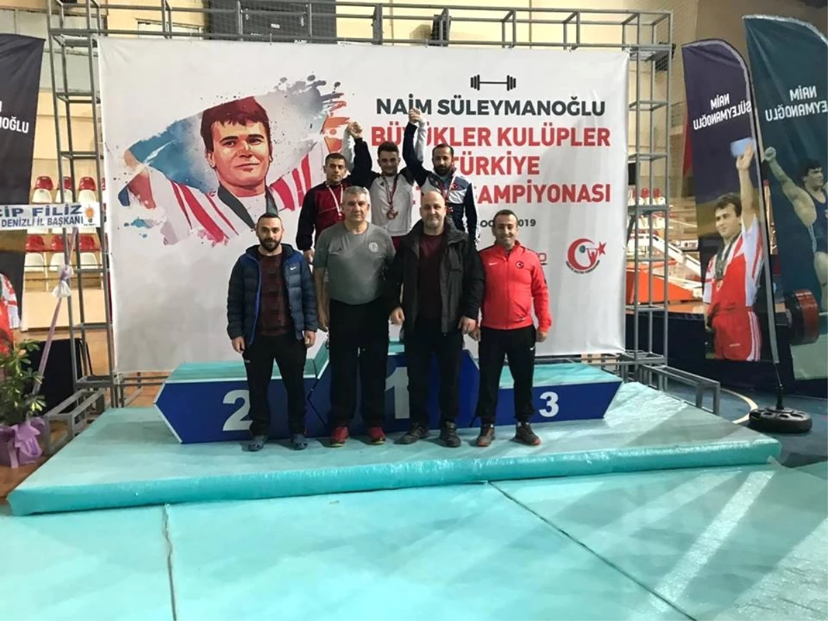 Muhammet Akkaya 55 Kg\'da Türkiye Şampiyonu Oldu