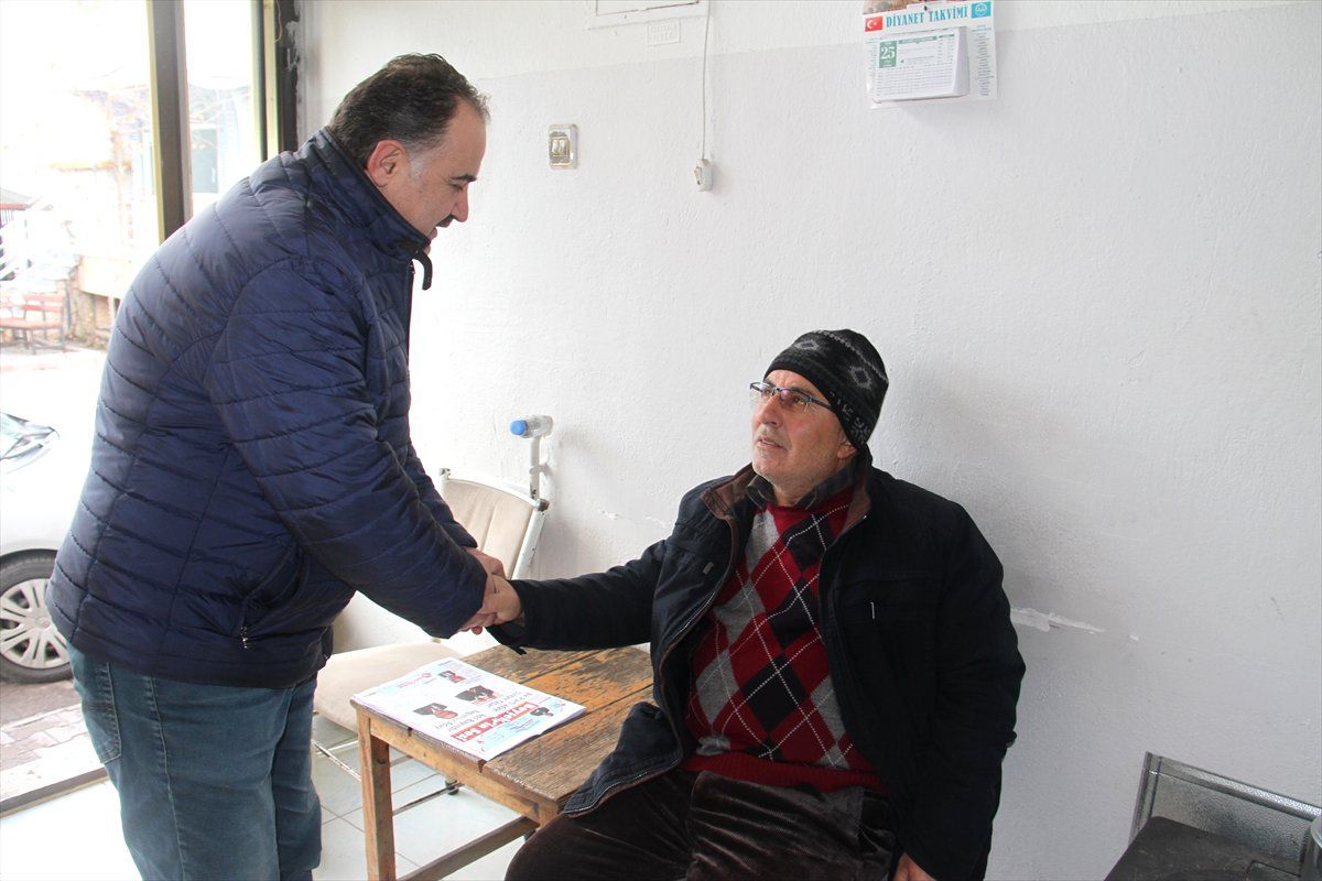 Muhtar Seçilirse Maaşını Mehmetçik Vakfı\'na Bağışlayacak