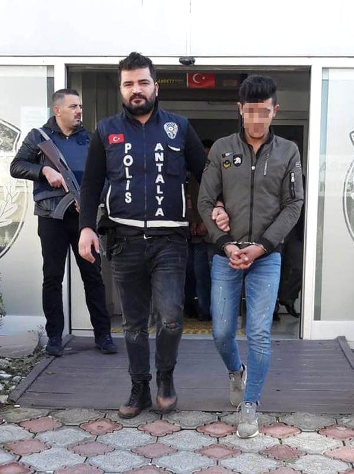 Otomobilden 30 Bin Lira Çalan Şüpheli Yakalandı
