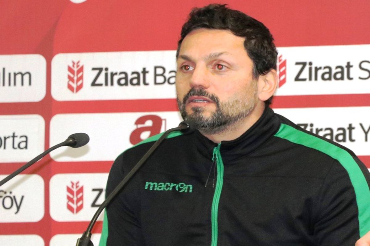 Teknik Direktör Erol Bulut Maç Sonucunu Değerlendirdi