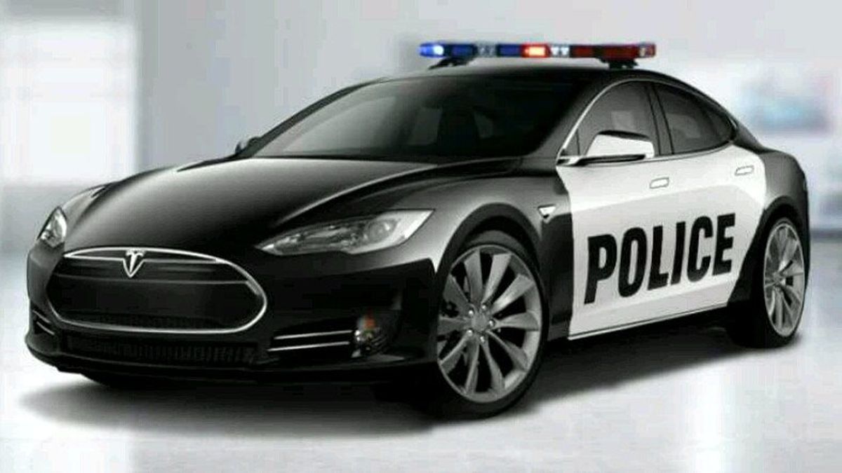 Tesla Model S, Çevre Dostu Bir Polis Arabasına Dönüştü