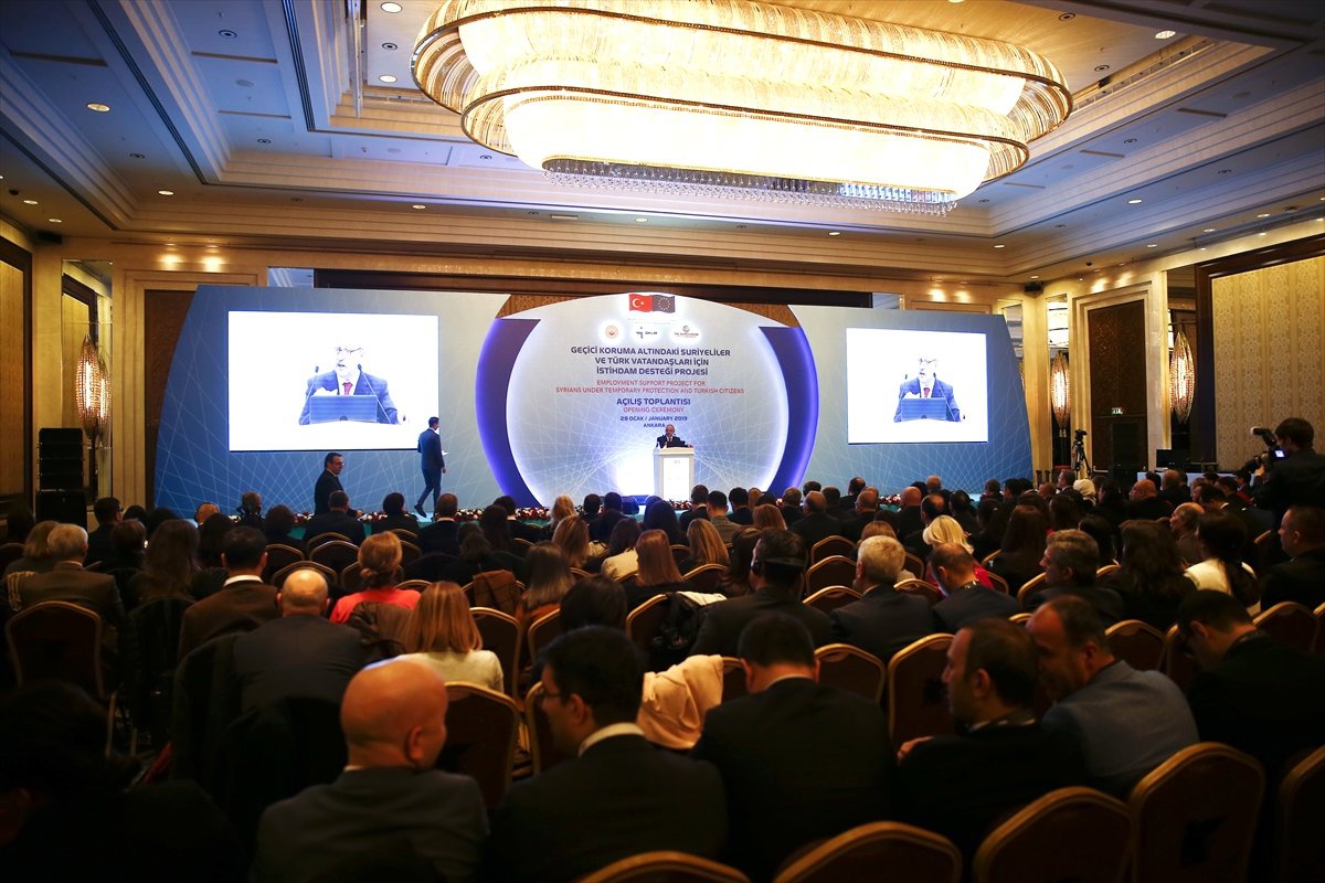 Türk Vatandaşları ve Suriyeliler İçin İstihdam Desteği Projesi