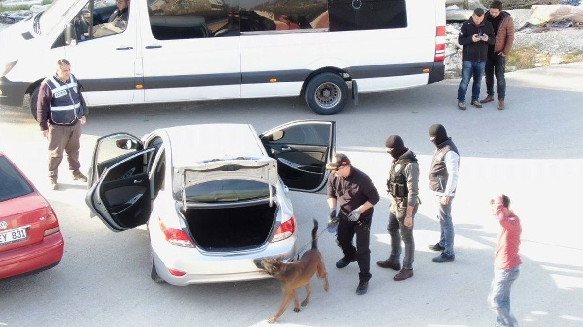 Uyuşturucu Tacirlerine "Şok" Operasyon