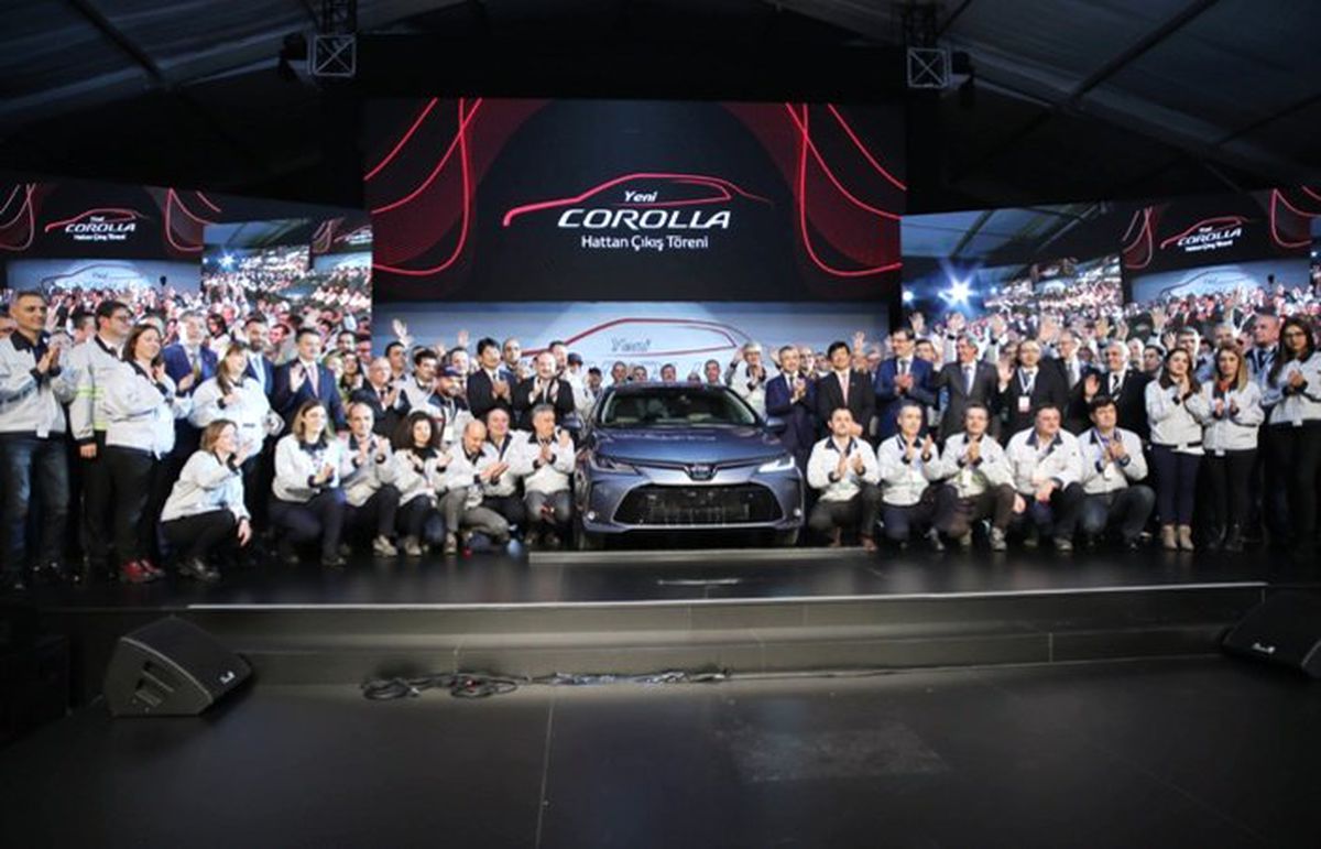 Yeni Corolla, Toyota\'nın Sakarya fabrikasında hattan indi
