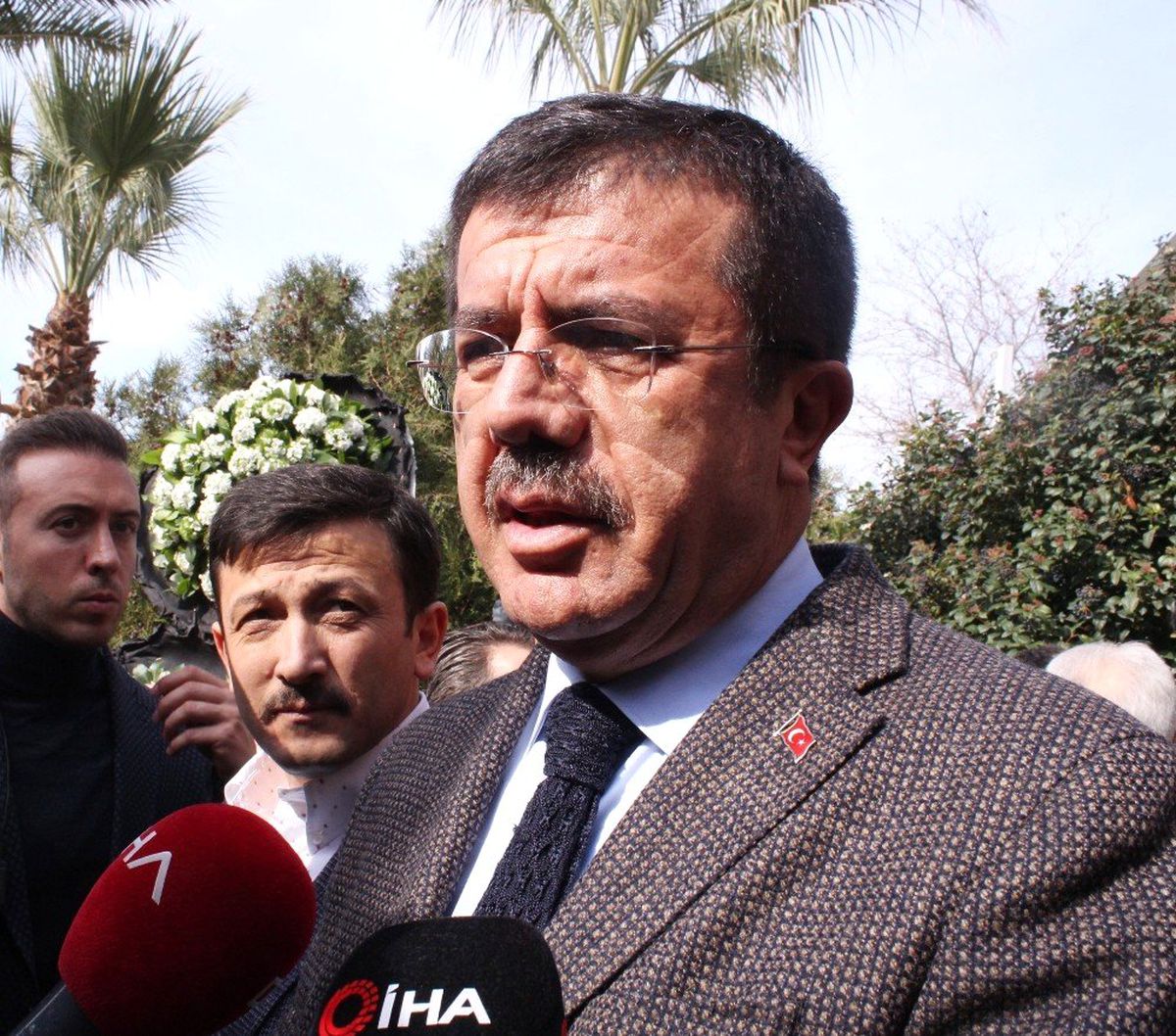 Zeybekci\'den Tunç Soyer Açıklaması