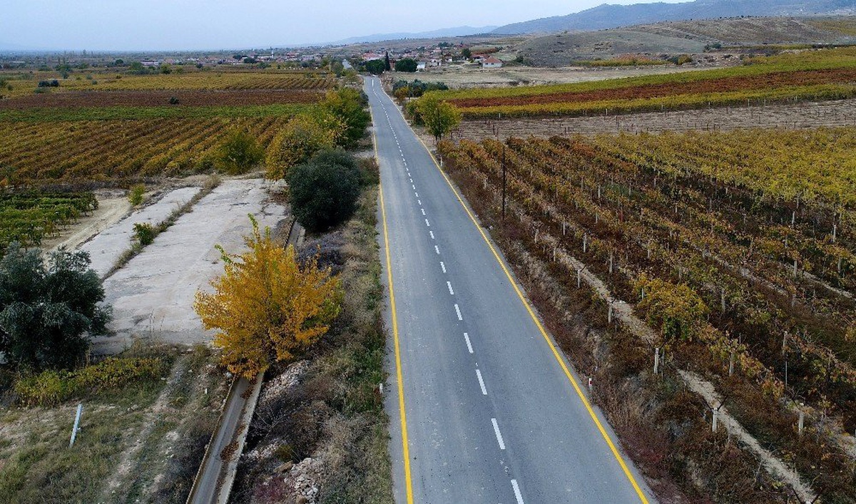 Alaşehir\'in Yollarına 33 Milyon Liralık Yatırım
