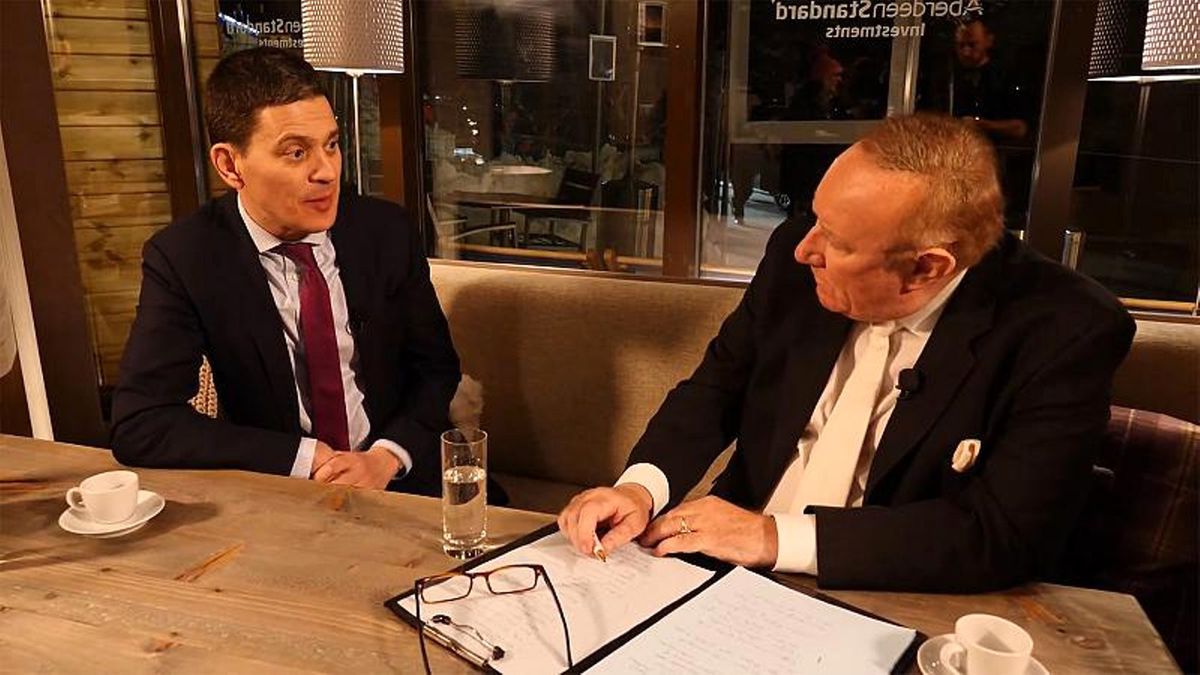 Avrupa\'da Popülizm Geleneksel Parti Dönemini Sona mı Erdirecek?