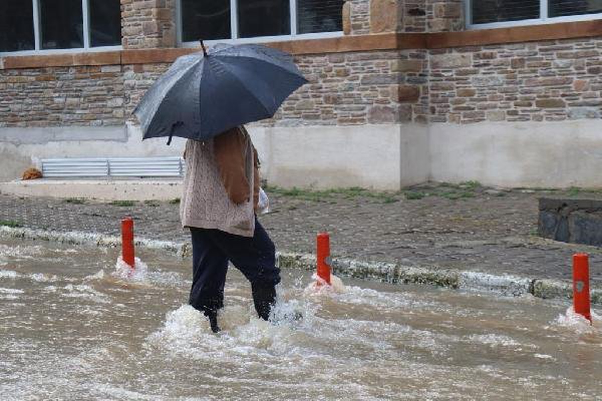 Bodrum\'da Kuvvetli Fırtına ve Sağanak Uyarısı