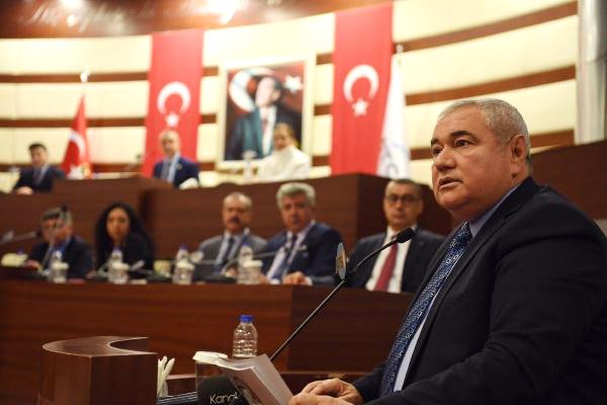 Çetin: Türkiye\'de Patronlar Zengin, Şirketler Fakir