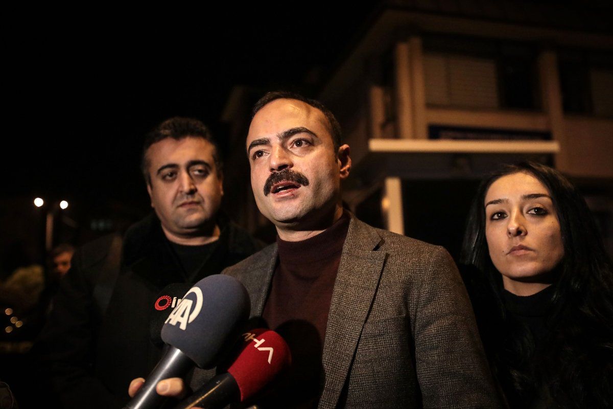 CHP Eyüpsultan İlçe Başkanlığı\'ndaki Saldırı
