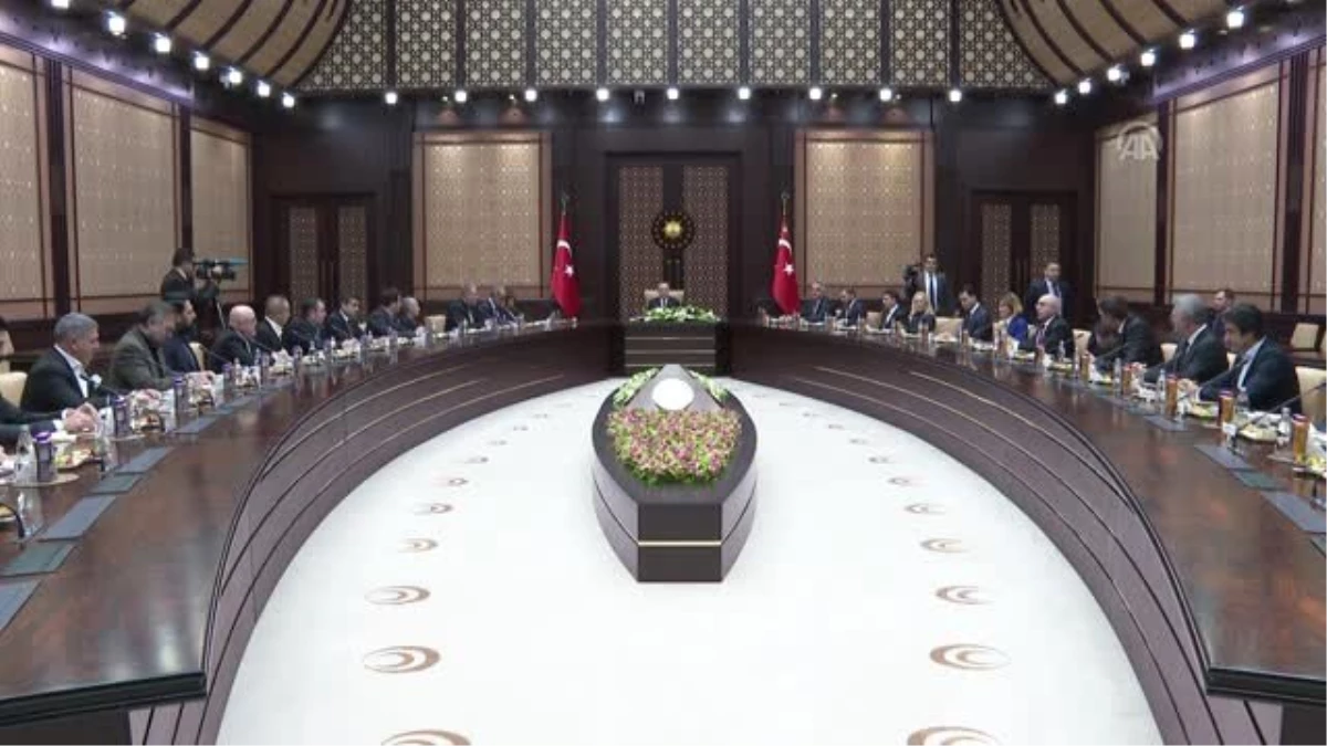 Cumhurbaşkanı Erdoğan, Sinema Sektörü Temsilcilerini Kabul Etti (1)