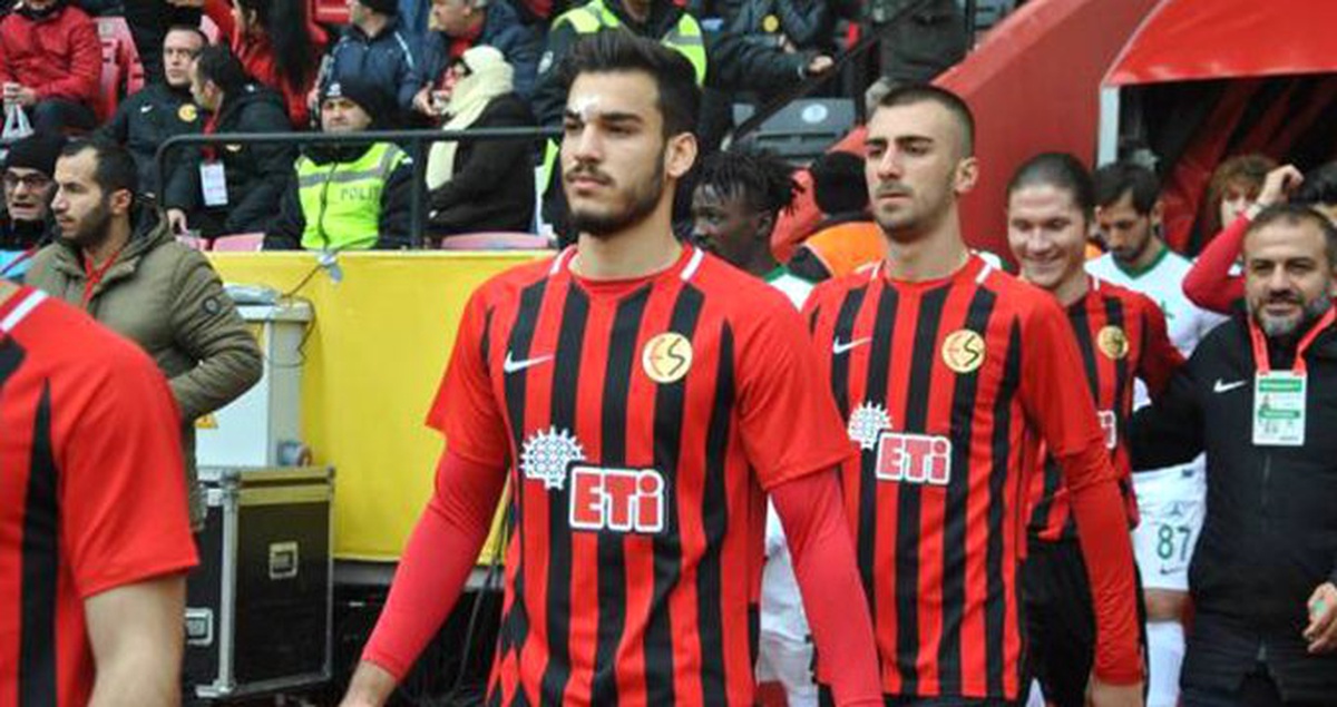 Eskişehirspor\'un Transfer Yasağı Kaldırıldı