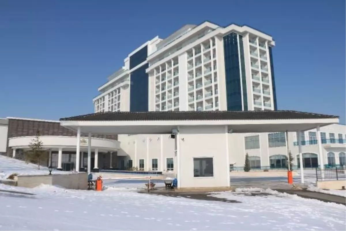 Fetö\'den Tutuklu Otel Sahibi Ali Acar Serbest