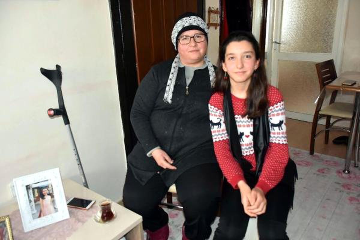 Hem Eşini, Hem Evini Kaybetti