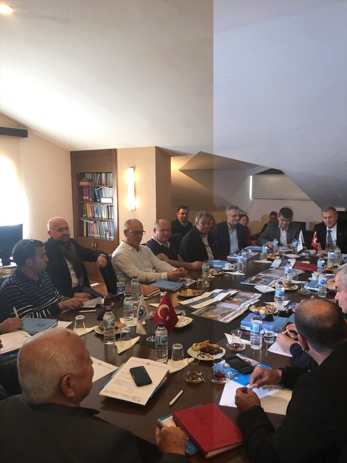 Hıdır ve Yazıcı Marmaris Esnafını Ziyaret Etti