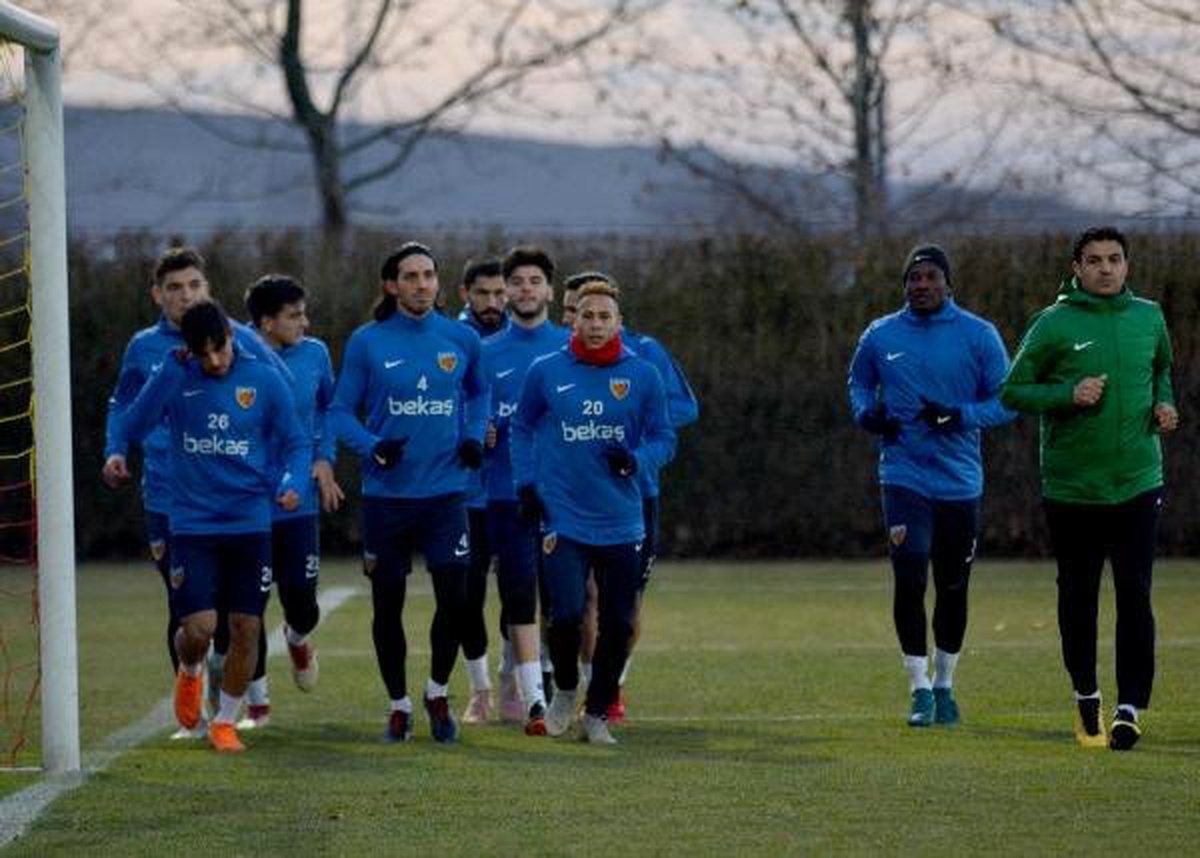 Hikmet Karaman: "Evkur Yeni Malatyaspor Maçı Çok Önemli"