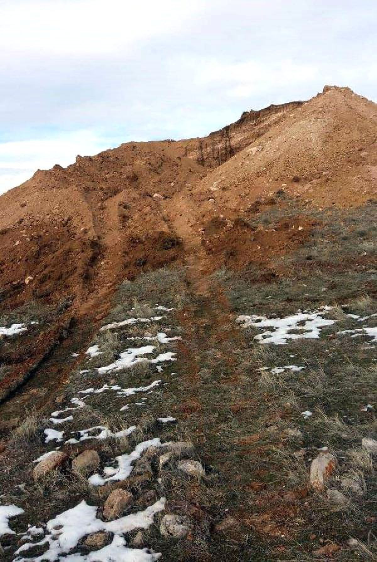 Höyüktepe Tümülüsü\'nü Tahrip Eden 2 Defineci Tutuklandı