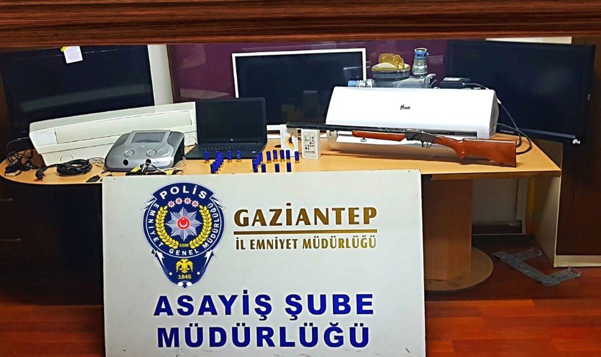 Klima Hırsızları Yakalandı
