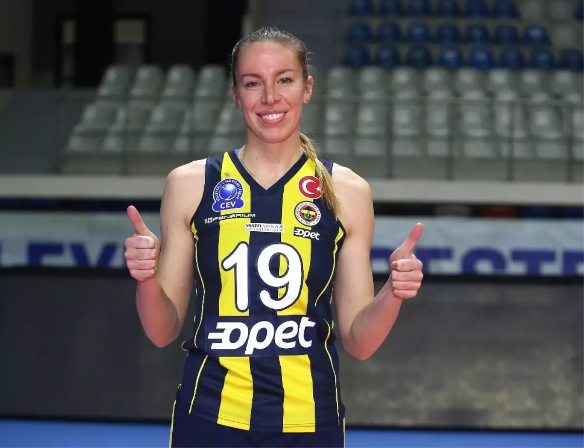 Rabadzhieva Fenerbahçe Opet\'te