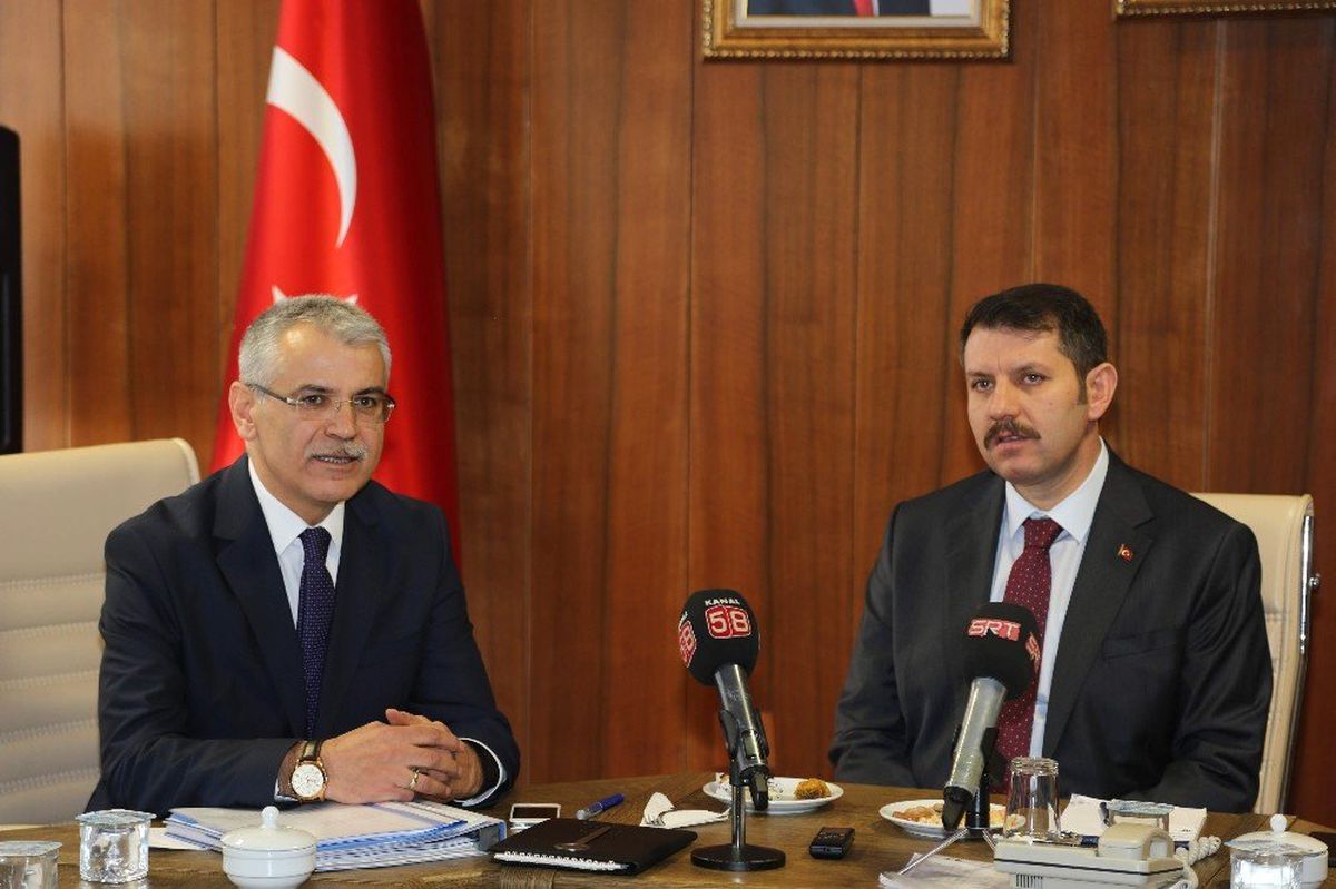 Sivas\'ta 100 Köye Konak Yapılacak