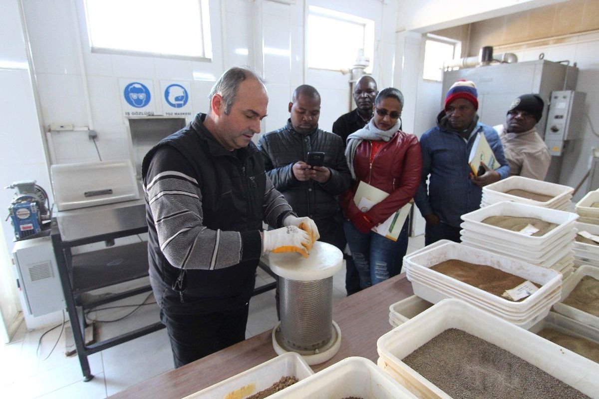 Tika\'dan Mozambikli Tarım Uzmanlarına Eğitim