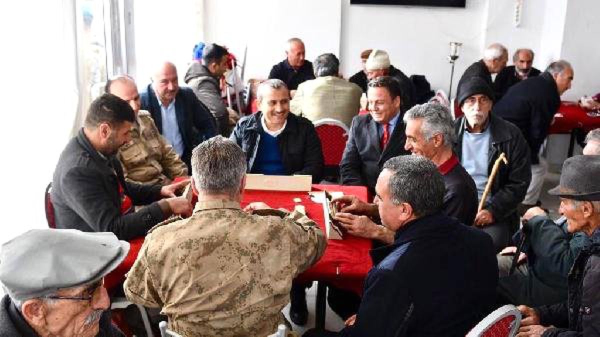 Tunceli Valisi Sonel\'den Ovacık\'a Ziyaret