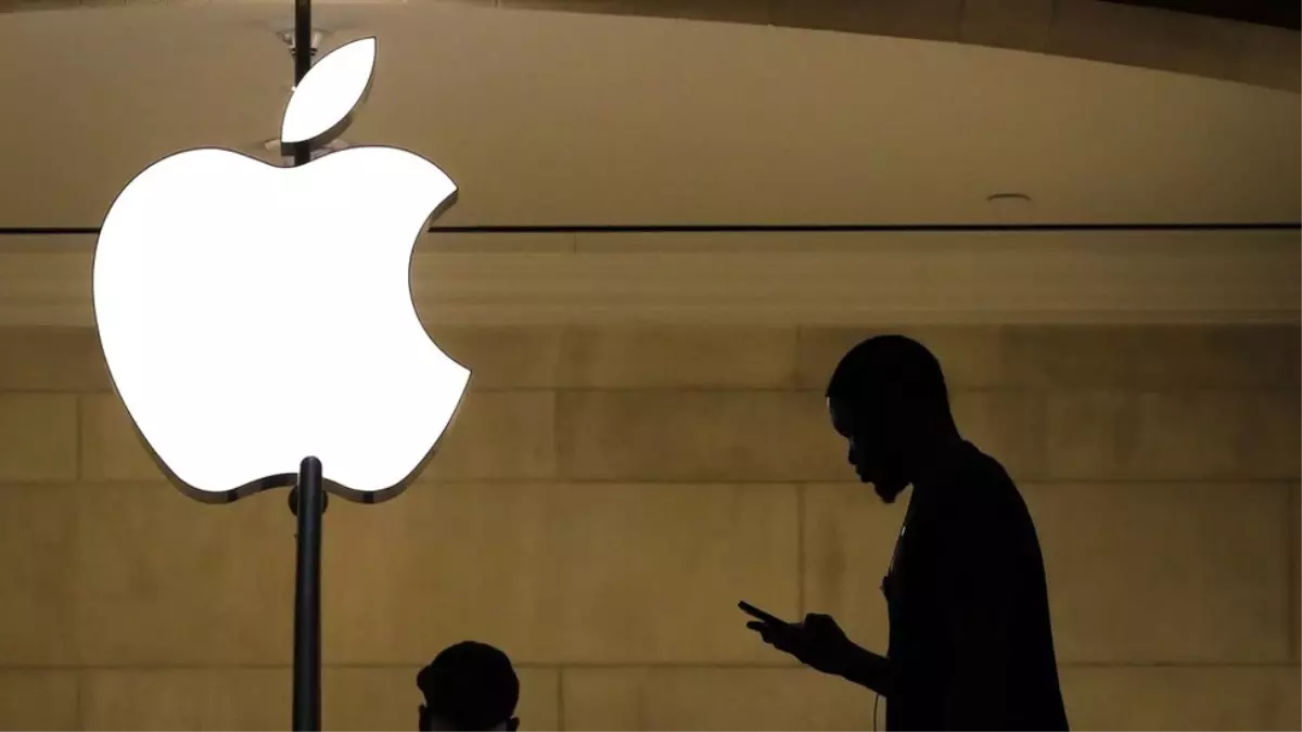 Apple Ceo\'su Cook\'tan İphone Fiyatlarını Düşürme Sinyali