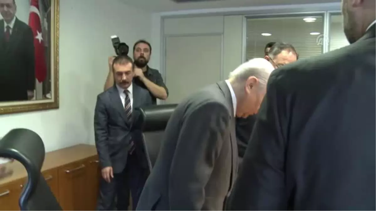 Bahçeli, Özhaseki\'yi Ziyaret Etti (3)