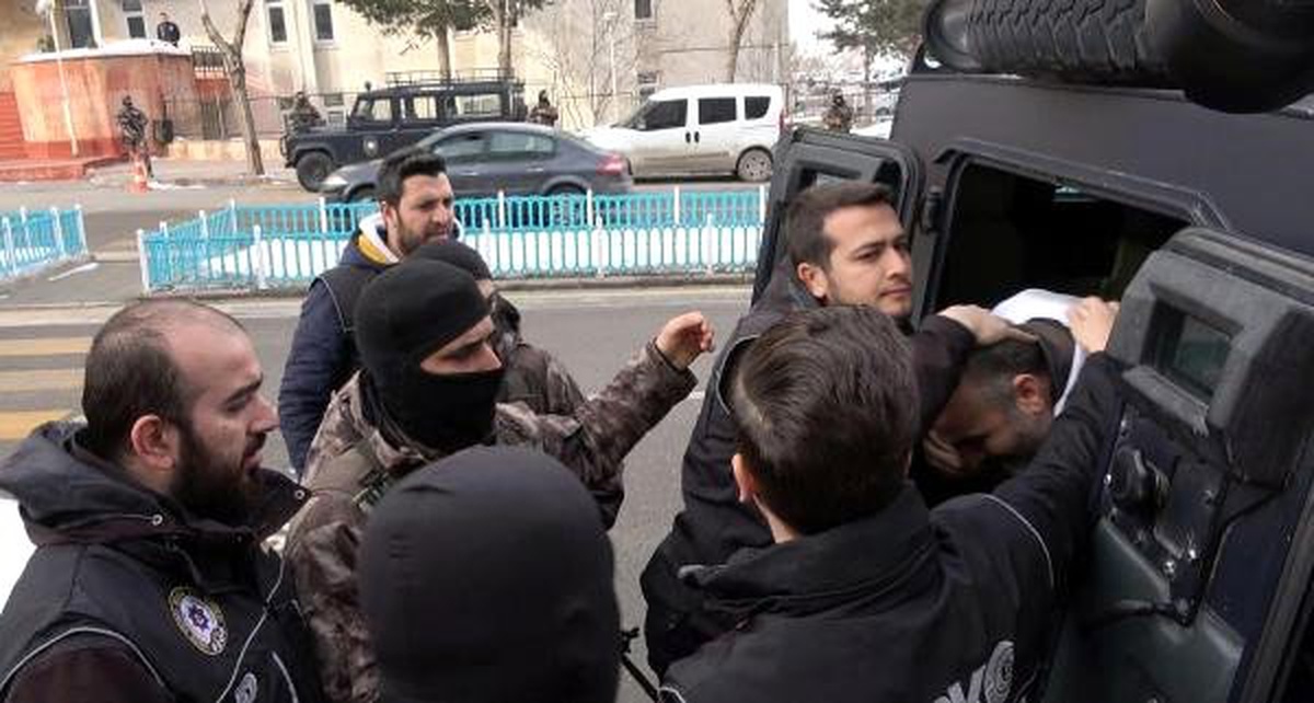 Film Gibi Operasyonla Yakalanan \'Uyuşturucu Baronu\' Adliyede