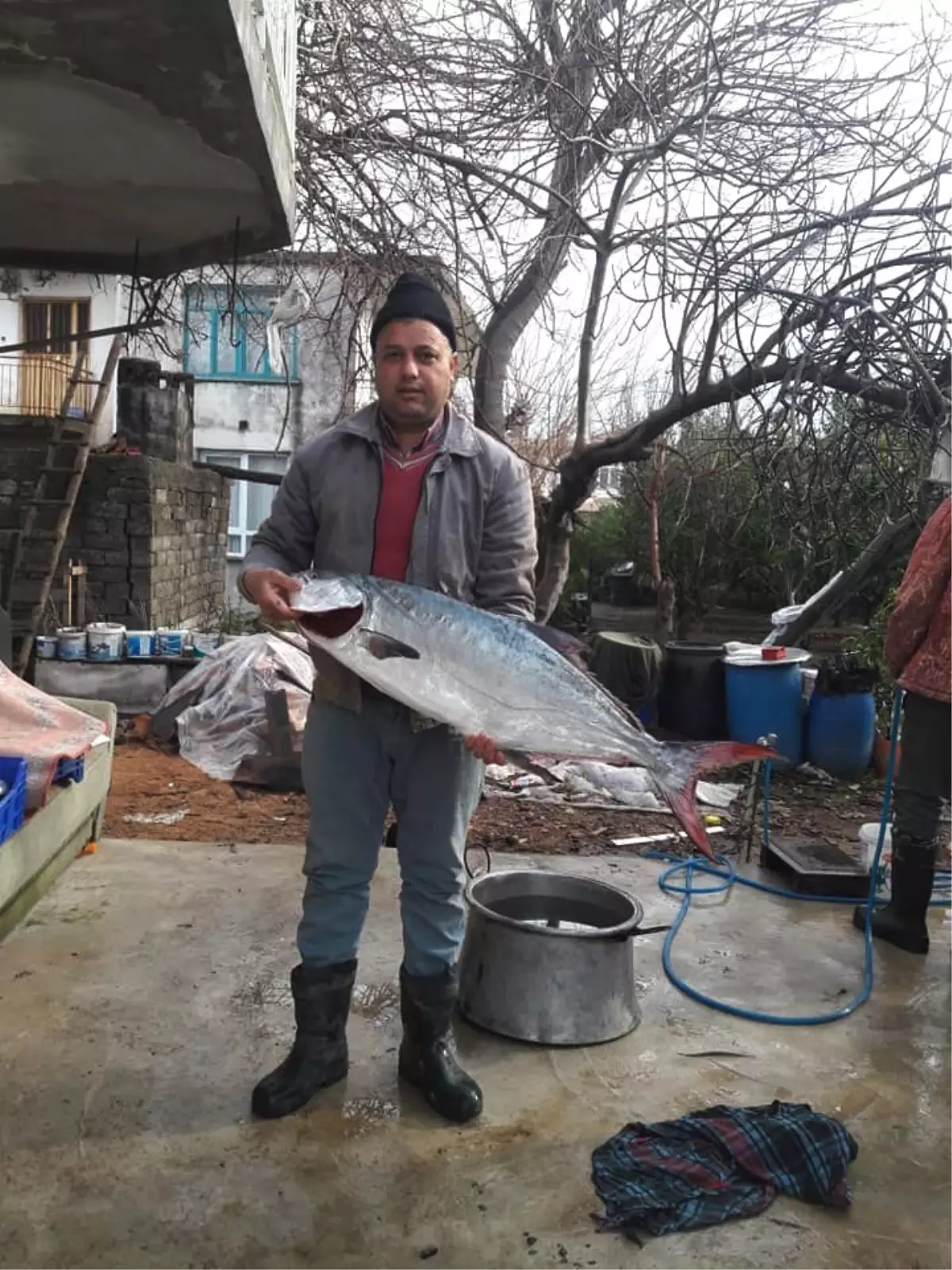 Fırtınanın Ardından Çıktığı Avla Yüzü Güldü