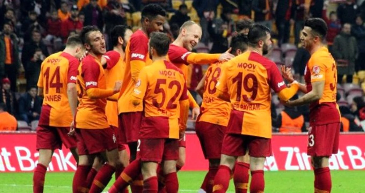Forvet Arayan Galatasaray, Son 4 Maçta 12 Gol Attı
