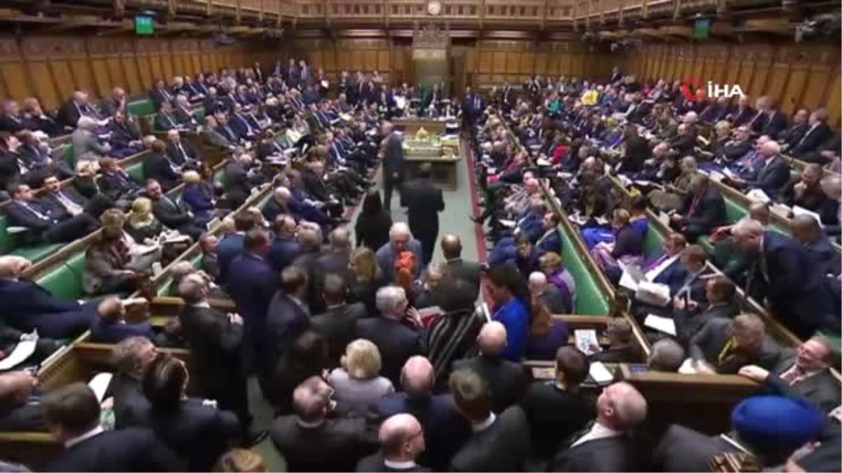 İngiltere Parlamentosu: " Anlaşma Olmadan Avrupa Birliğinden Ayrılmayalım"