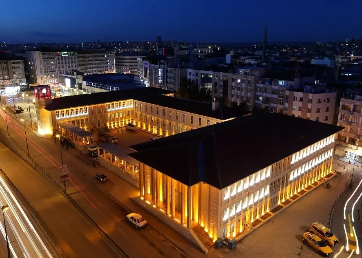 Sanatın Kalbi Gaziantep Sanat Merkezinde Atıyor