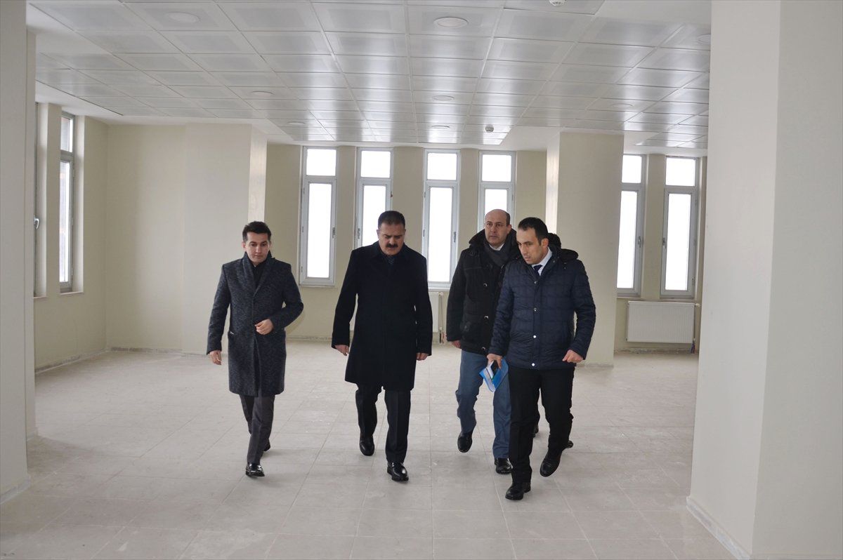 Vali Akbıyık İncelemelerde Bulundu