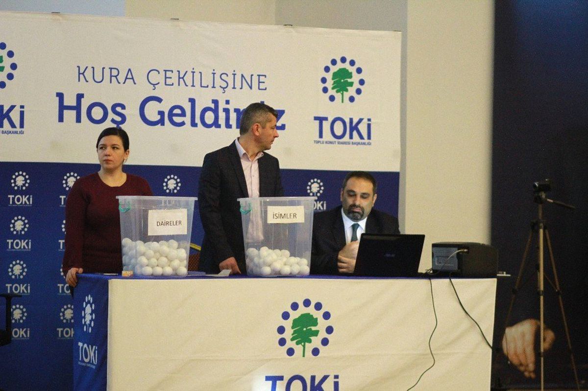 Babaları Başvurdu Onlara Kısmet Oldu