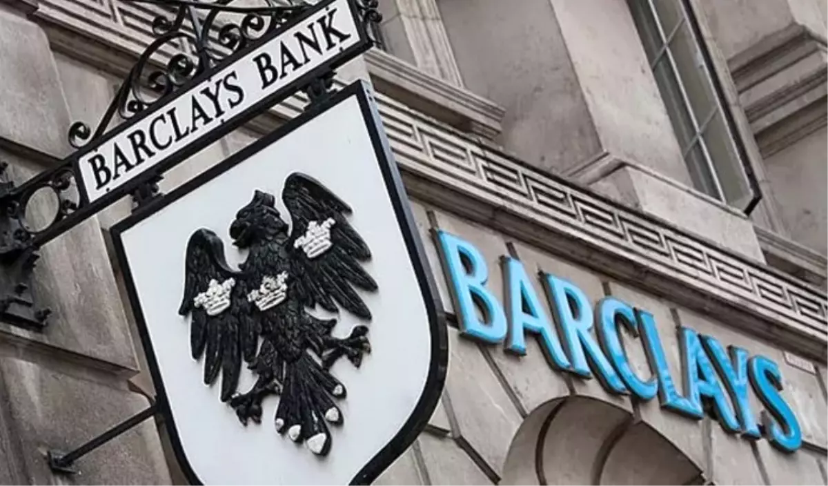 Barclays, 160 milyar sterlini İrlanda’ya aktaracak