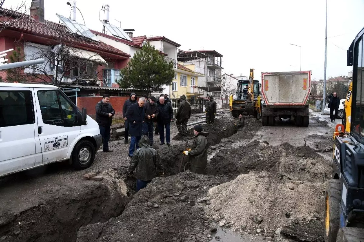 Başkan Günaydın: "39 Mahallemizi Altyapısı ile Yeniledik"